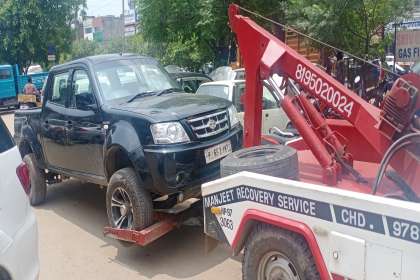 Manjeet Towing Services, Best Towing Service In Mohali, 7 Top Towing Service In Mohali, 24 Hour Towing Service In Mohali, Towing Service near me, Tow Van near me
